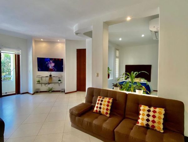 The-monkey-condo-26-600×456